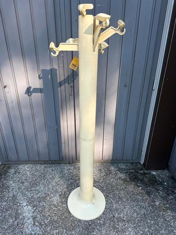 Staande kapstok PLANTA Castelli 1970 Giancarlo Piretti beschikbaar voor biedingen
