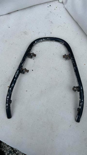 Piaggio vespa voorspatbord valbeugel beschikbaar voor biedingen