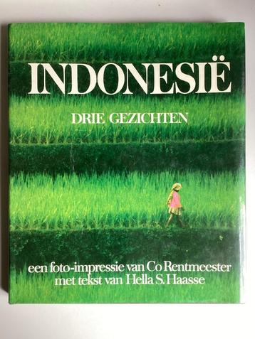 Boek - Indonesië: drie gezichten beschikbaar voor biedingen