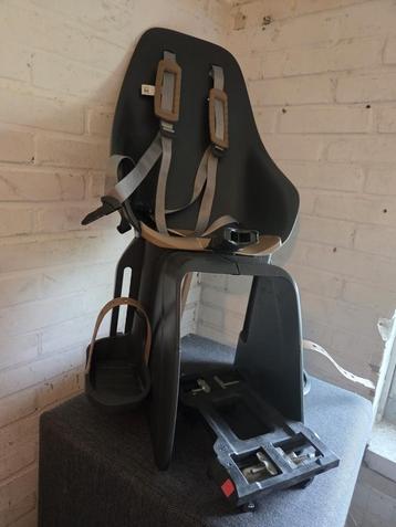 Fietsstoeltje Achter - Zo goed als nieuw beschikbaar voor biedingen