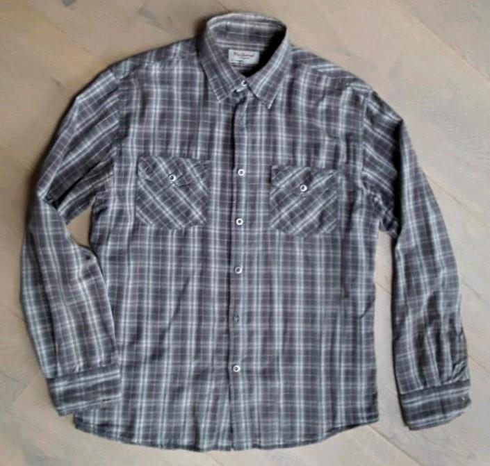 Te koop: Mooi geruit overhemd van het merk MARTOMOD MT: XL, Kleding | Heren, Overhemden, Gedragen, Halswijdte 43/44 (XL), Grijs