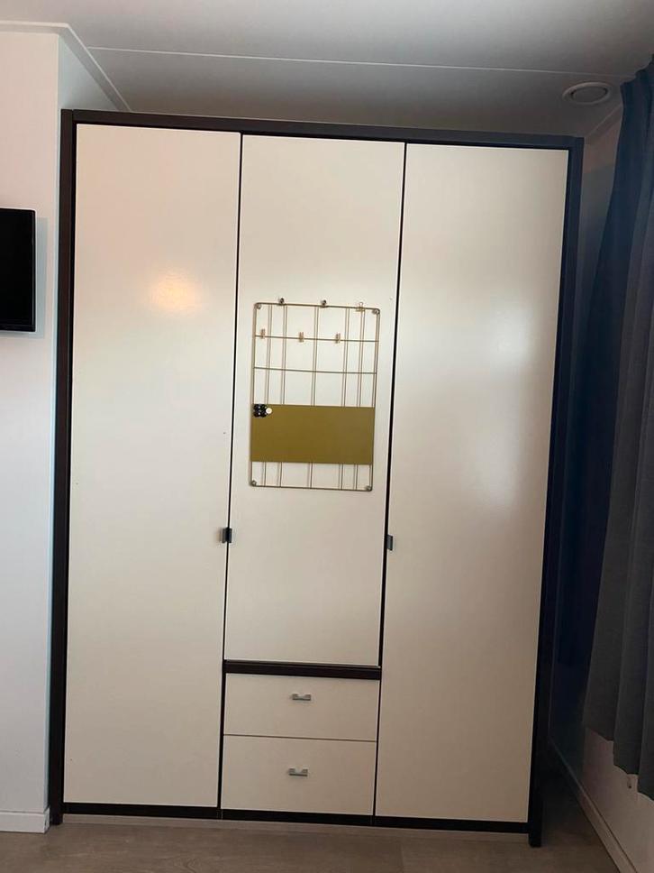 Kledingkast, Huis en Inrichting, Kasten | Kledingkasten, Zo goed als nieuw, 200 cm of meer, 150 tot 200 cm, 50 tot 75 cm, Met lade(s)