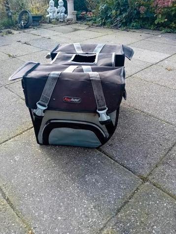 Fastrider dubbele fietstassen beschikbaar voor biedingen
