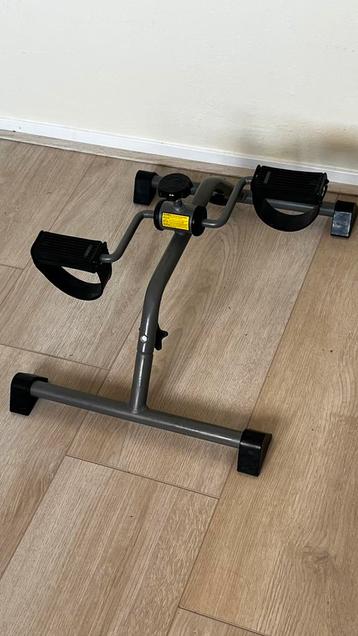 Stoelfiets beschikbaar voor biedingen