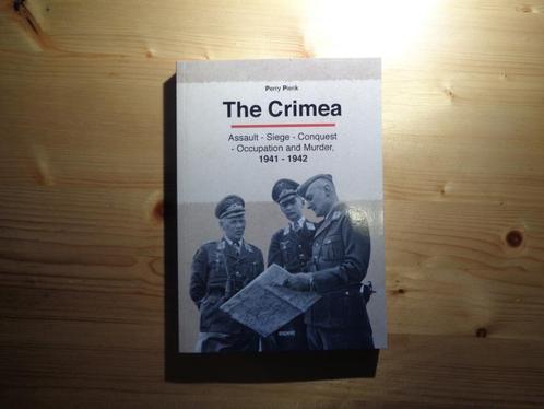 Perry Pierik - The Crimea. Einsatzgruppe D, Boeken, Oorlog en Militair, Zo goed als nieuw, Landmacht, Tweede Wereldoorlog, Ophalen