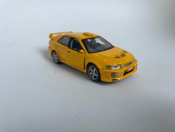 model Mitsubishi Lancer Evo VII rolkooi geel Hongwell 1/43 beschikbaar voor biedingen