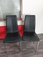 2 zwarte keuken stoelen., Gebruikt, Leer, Ophalen