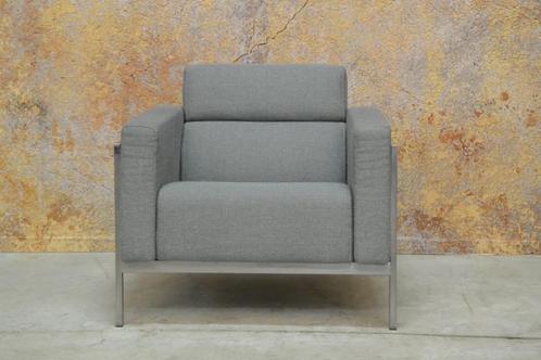 ZGANieuw blauwgrijze stoffen Harvink Kadanz design fauteuil!, Huis en Inrichting, Fauteuils, Zo goed als nieuw, Metaal, Stof, 75 tot 100 cm