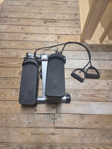 Compacte Hometrainer - Ideaal voor Thuis! beschikbaar voor biedingen