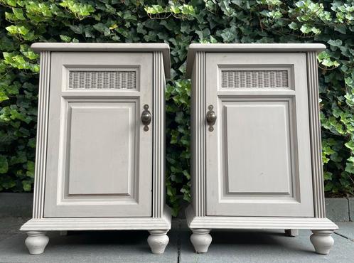 2 X Vintage Nachtkastje Grijs Set Nachtkastjes Kastje Grenen, Huis en Inrichting, Slaapkamer | Nachtkastjes, Gebruikt, 55 tot 70 cm