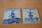 2 oude deftsblauwe tegeltjes met molens handpainted, Ophalen of Verzenden