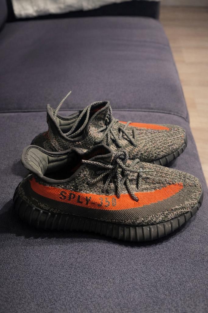 Jeezy sply-350 maat 38 - Zo goed als nieuw!, Ophalen of Verzenden, Zo goed als nieuw, Sneakers of Gympen