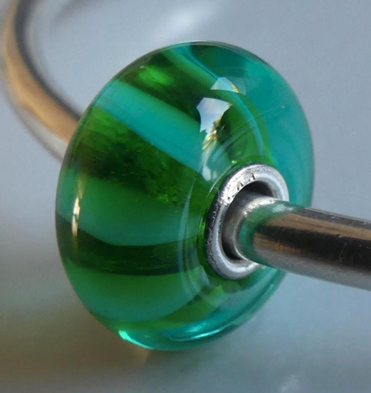 Trollbeads GROENE STREEP, Sieraden, Tassen en Uiterlijk, Bedels, Zo goed als nieuw, Trollbeads, Zilver, 1 bedel, Verzenden