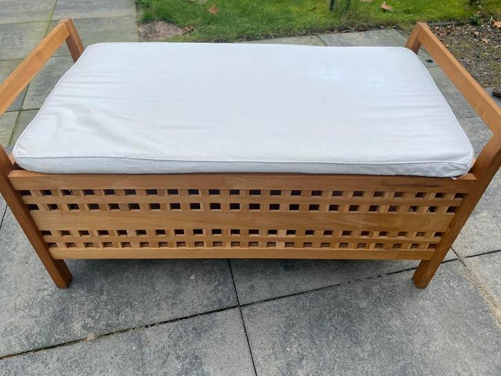 OPBERG BANKJE, Huis en Inrichting, Banken | Voetenbanken en Poefen, Zo goed als nieuw, Minder dan 50 cm, 125 cm of meer, Rechthoekig