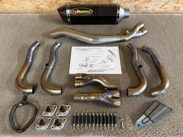 Akrapovic Evolution uitlaat GSXR600 GSXR750 2006 2007 K6 K7 beschikbaar voor biedingen
