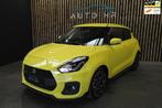 Suzuki Swift 1.4 140pk Sport Yellow Edition, Auto's, Suzuki, Voorwielaandrijving, Stof, Gebruikt, Zwart