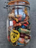 hele pot vol sleutelhangers uit de jaren '60 en '70, Ophalen of Verzenden, Gebruikt, Overige typen