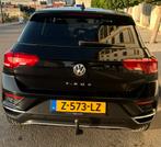 Volkswagen T-Roc 1.6 TDI 115pk 2019 Zwart Carplay en Camera, Voorwielaandrijving, 1295 kg, 4 cilinders, 137 €/maand
