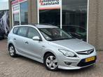 Hyundai I30 CW 1.6 CRDi i-Drive Cool - Clima - Cruise -, Voorwielaandrijving, Euro 5, Stof, Gebruikt