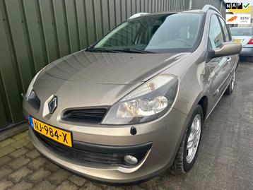 Renault Clio Estate 1.6-16V Dynamique Automaat nieuwe apk beschikbaar voor biedingen