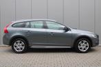 Volvo V60 Cross Country D4 Nordic+ | Dealer Onderhouden | Tr, Auto's, Volvo, 12 maanden, Lichtsensor, Zilver of Grijs, Lease