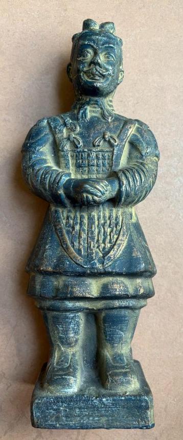 Kleine replica van Chinese terracotta krijger beschikbaar voor biedingen