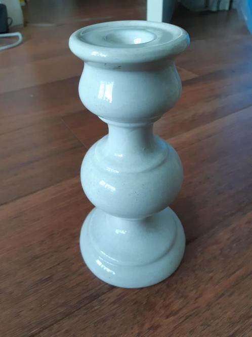 Delfts witte kandelaar ca. 19 cm hoog, Antiek en Kunst, Antiek | Kandelaars, Keramiek of Aardewerk, Ophalen of Verzenden