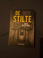 Anya Niewierra - De stilte, Ophalen of Verzenden, Zo goed als nieuw
