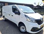 Busje met chauffeur . Ideaal voor ophalen/ brengen goederen.