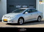 Toyota Avensis 1.8 VVTi Dynamic CLIMA/CRUISE/SCHUIFKANTEL, Voorwielaandrijving, 65 €/maand, 15 km/l, Origineel Nederlands