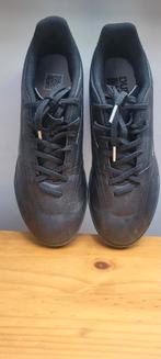 KIPSTA kunstgras/gravel schoenen, Ophalen of Verzenden, Zo goed als nieuw, Schoenen