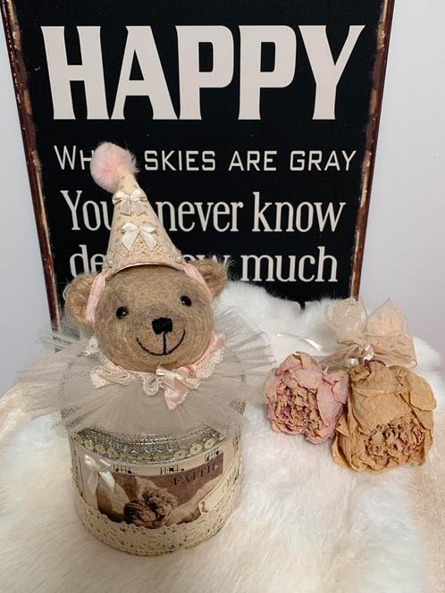 Prachtig artist speeldoosje met berenhoofdje, Verzamelen, Beren en Cherished Teddies, Zo goed als nieuw, Stoffen beer, Overige merken