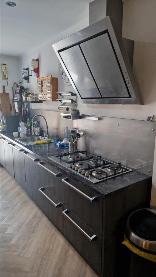 Pronorm Keuken incl.apparatuur., Huis en Inrichting, Keuken | Complete keukens, Zo goed als nieuw, Overige typen, Bruin, Met kookeiland