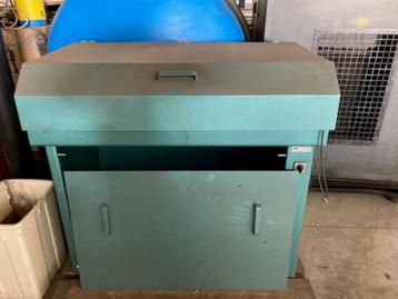 industriële ontvetterbak  beschikbaar voor biedingen