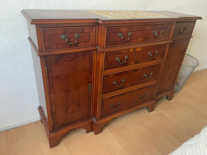 Klassiek Houten Dressoir/Buffetkast, Huis en Inrichting, Kasten | Dressoirs, Gebruikt, 100 tot 150 cm, 25 tot 50 cm, Met lade(s)