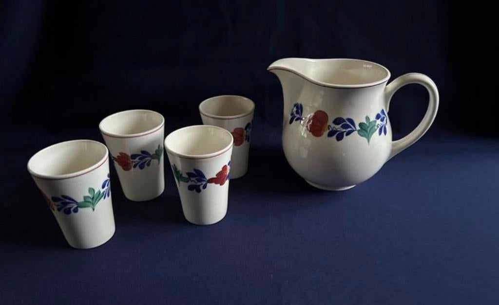 Boerenbont melkkan met bekers, Gebruikt, Overige typen, Ophalen of Verzenden, Aardewerk