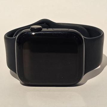 Apple Watch Series 8 45mm Middernacht Aluminium beschikbaar voor biedingen