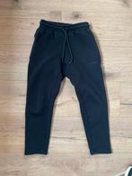 Jongens joggingbroek Hummel zwart maat 140 ZGAN, Ophalen of Verzenden, Zo goed als nieuw, Jongen, Broek
