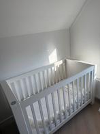 Babykamer set: kledingkast, ledikantje en commode, Ophalen of Verzenden, Zo goed als nieuw, Jongetje of Meisje