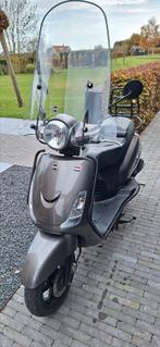 sym fiddle 2, Ophalen of Verzenden, Zo goed als nieuw, Benzine