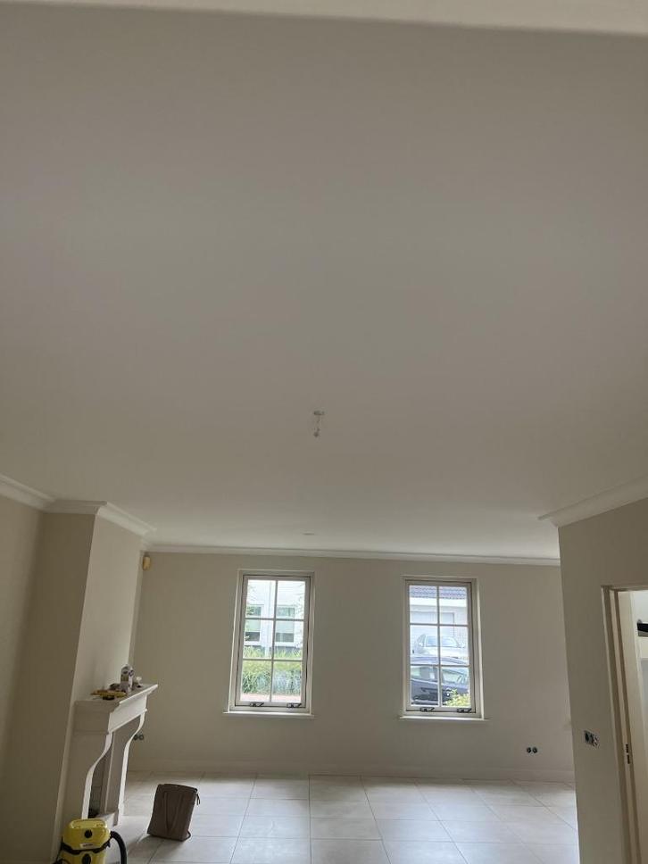 Schilderwerk aangeboden Best/Eindhoven/Tilburg en omstreken, Diensten en Vakmensen, Schilders en Behangers, Behangen, Binnenschilderwerk