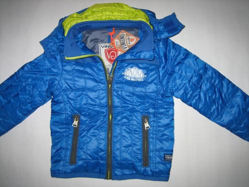 Vingino nieuw leuke jas lang draagbaar (IR ) 104, Kinderen en Baby's, Kinderkleding | Maat 104, Nieuw, Jongen, Jas, Ophalen of Verzenden