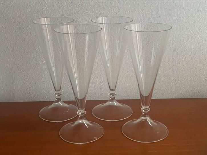 Gerard Muller: 4 Funnel glazen Josephinenhütte, Schreiberhau, Antiek en Kunst, Antiek | Glas en Kristal, Ophalen of Verzenden