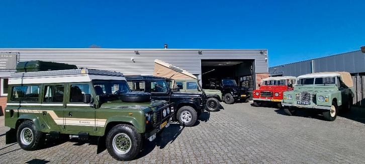 !GEVRAAGD! Land Rover Defender Range Rover Classic !GEZOCHT!, Auto's, Land Rover, Bedrijf, 4x4, Trekhaak, Defender, Benzine, SUV of Terreinwagen