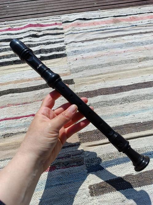 AULOS recorder flute musical instrument, Muziek en Instrumenten, Bladmuziek, Gebruikt, Overige soorten, Blokfluit, Ophalen of Verzenden
