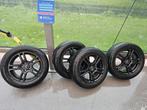VW T-Roc Velgen met Winterbanden 16 inch, Auto-onderdelen, Gebruikt, 16 inch, Banden en Velgen, Personenwagen