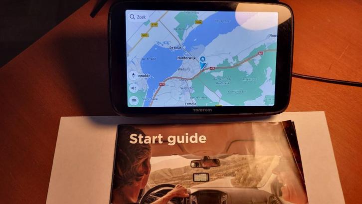 TomTom GO Discover World 7 navigatie, Auto diversen, Autonavigatie, Zo goed als nieuw, Ophalen