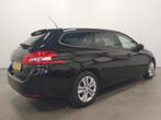 Peugeot 308 SW 1.2 PureTech Blue Lease Executive NAVI/PANO/P, Auto's, Peugeot, Voorwielaandrijving, Stof, Gebruikt, Euro 6