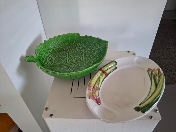 Groene koolblad Schaal en Aspargus Serveerschaal- made in Iy, Huis en Inrichting, Woonaccessoires | Schalen en Manden, Gebruikt