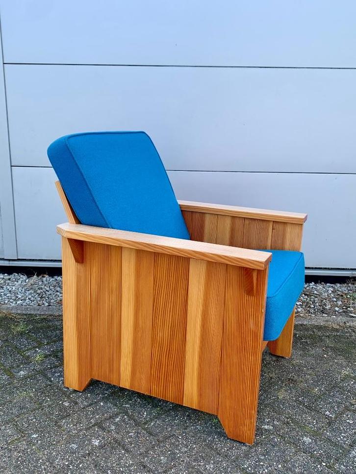 Vintage massief grenen brutalist fauteuil jaren ‘70, Huis en Inrichting, Fauteuils, Gebruikt, Hout, Stof, 75 tot 100 cm, 75 tot 100 cm